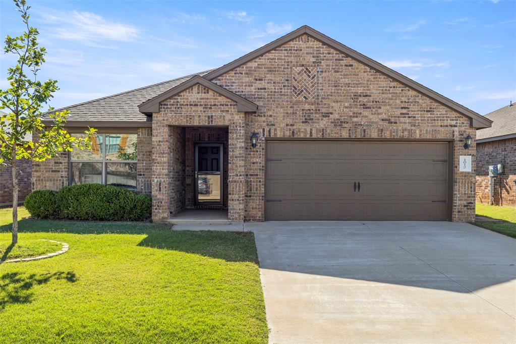 1012 Nw 5th Street Property Photo 2