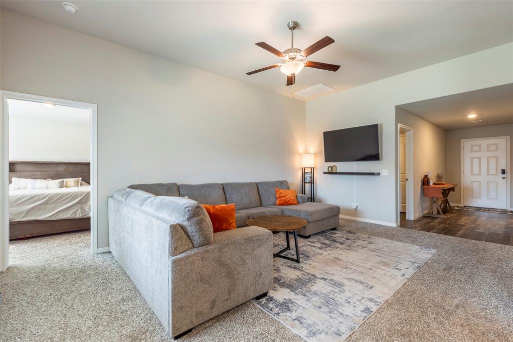 1012 Nw 5th Street Property Photo 11