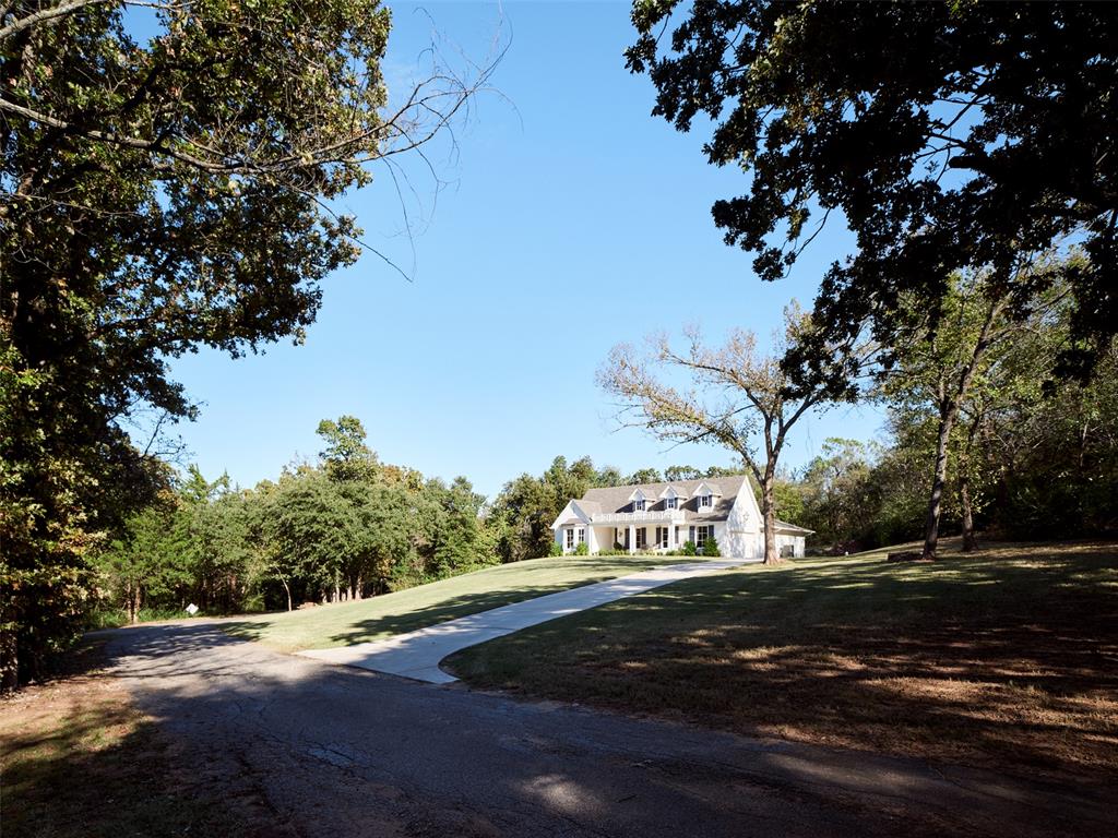 2904 S Broken Bow Road Property Photo 4