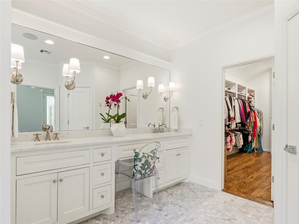 2904 S Broken Bow Road Property Photo 36