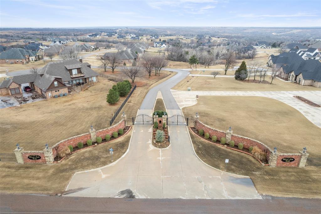 5685 Auburn Drive Property Photo 6