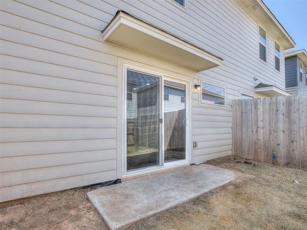 8931 Nw 109th Terrace Property Photo 4