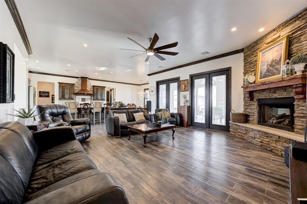 30570 N 2950 Road Property Photo 3