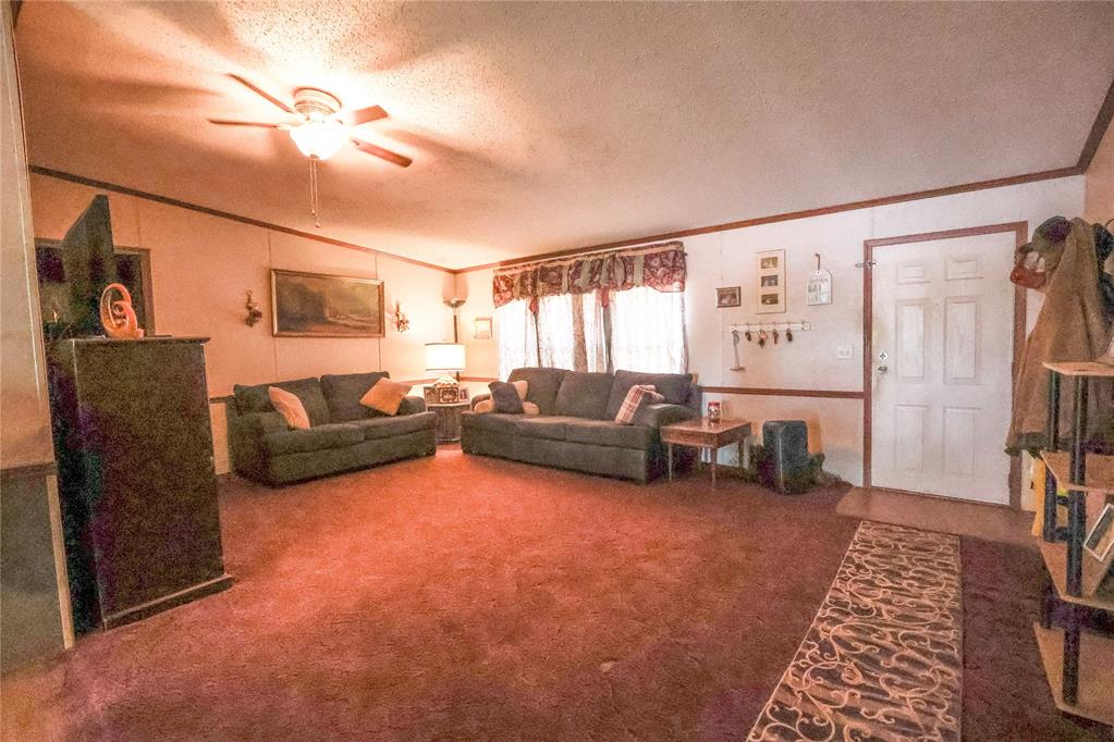 40326 Romulus Road Property Photo 10