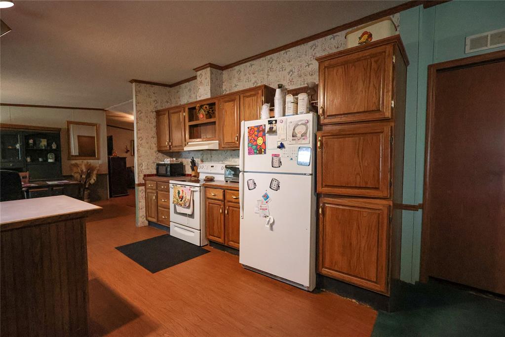 40326 Romulus Road Property Photo 14