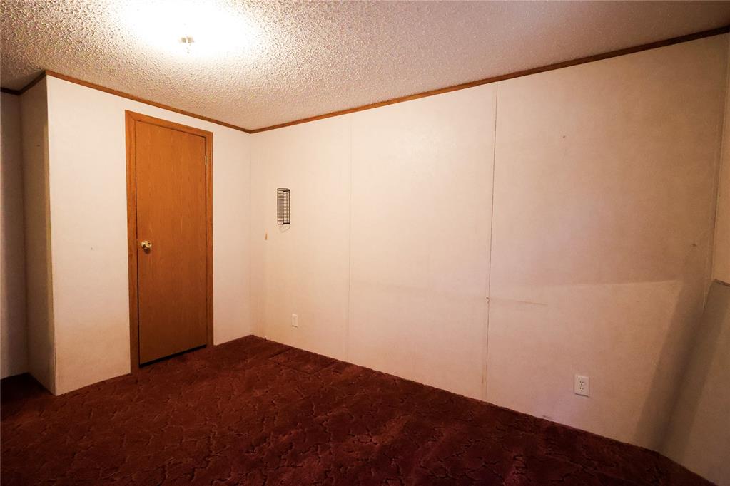 40326 Romulus Road Property Photo 25