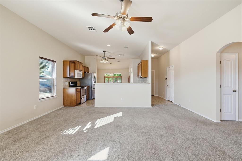 1199889 Property Photo 6