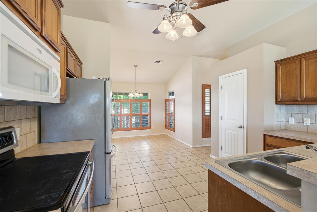 1199889 Property Photo 12