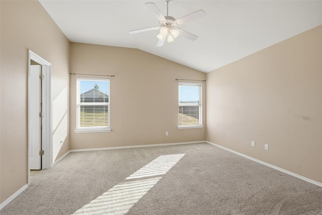 1199889 Property Photo 13