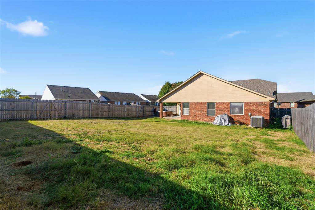 1199889 Property Photo 30