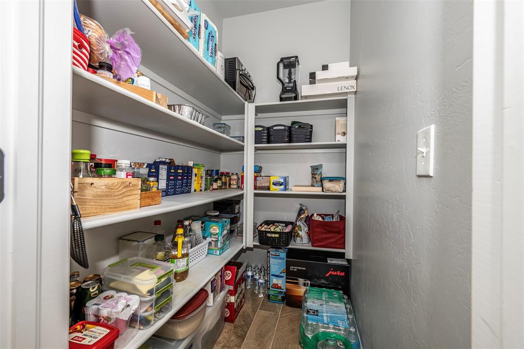 3100 Birmingham Drive Property Photo 11