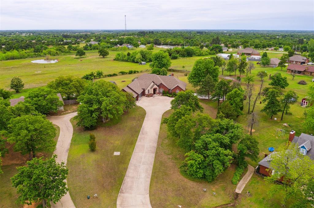 19416 Cardinal Creek Drive Property Photo 4