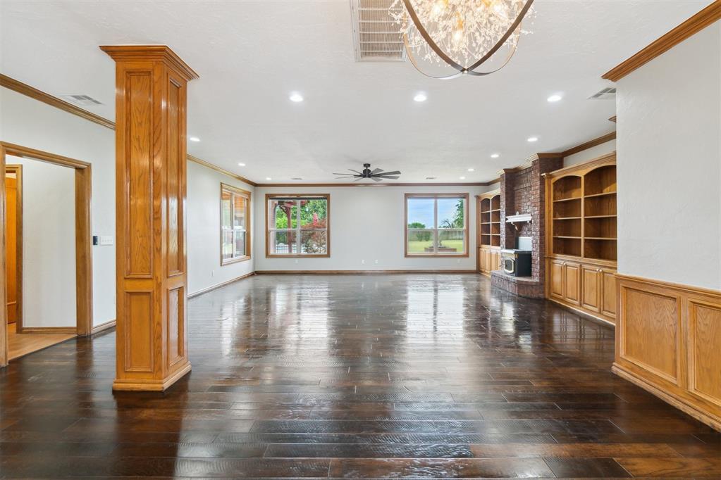 19416 Cardinal Creek Drive Property Photo 15