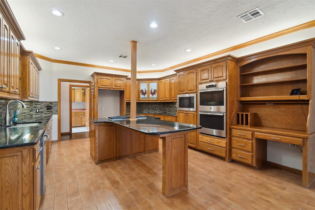 19416 Cardinal Creek Drive Property Photo 19