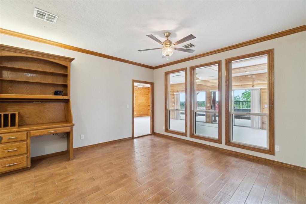 19416 Cardinal Creek Drive Property Photo 23