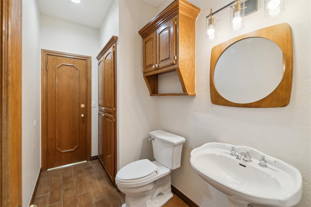 19416 Cardinal Creek Drive Property Photo 29