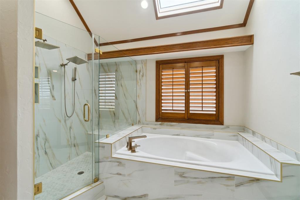 19416 Cardinal Creek Drive Property Photo 33