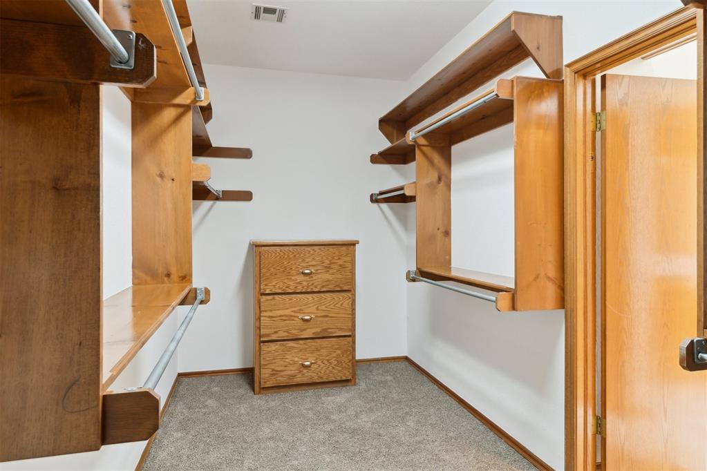 19416 Cardinal Creek Drive Property Photo 35