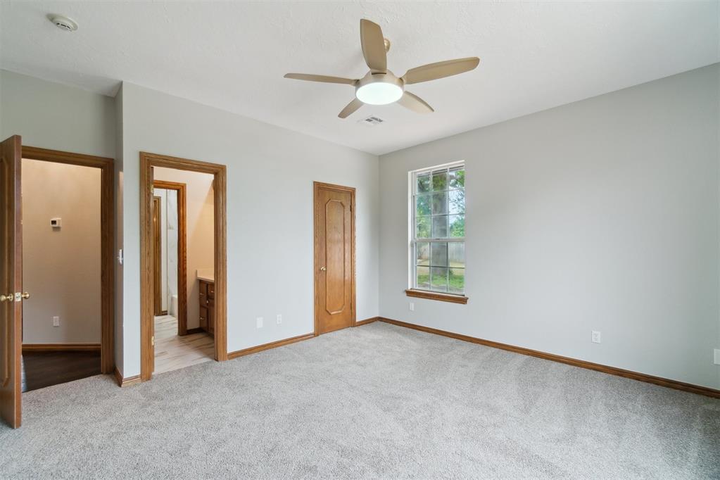 19416 Cardinal Creek Drive Property Photo 42