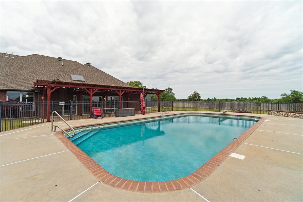 19416 Cardinal Creek Drive Property Photo 46