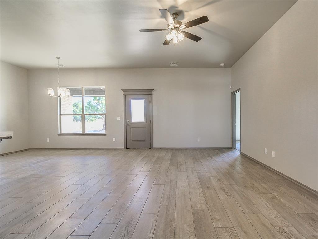 343787 E 870 Road Property Photo 3