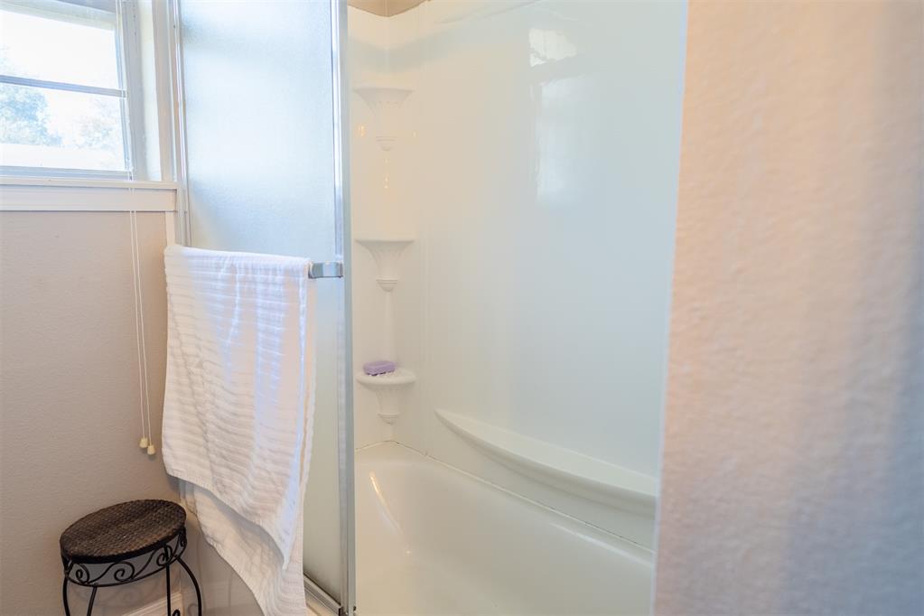 109 Tanglewood Drive Property Photo 24