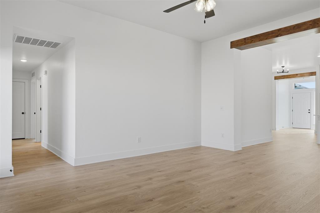 618 Berline Road Property Photo 16