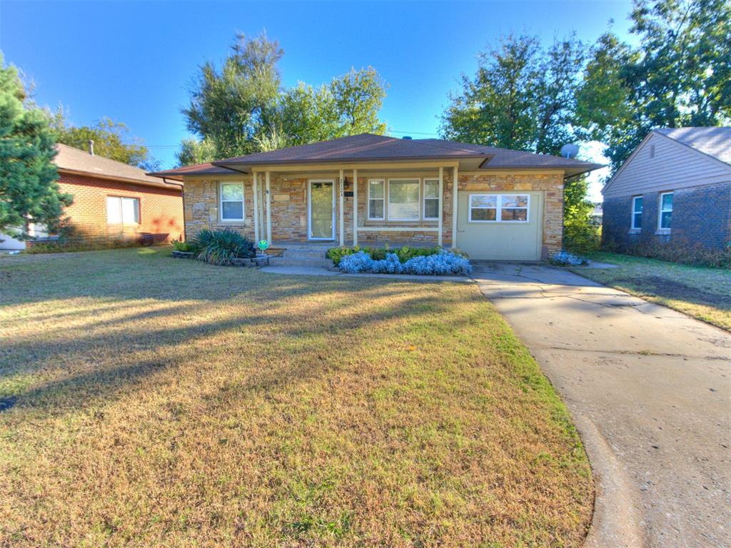 2124 Churchill Place Property Photo 1