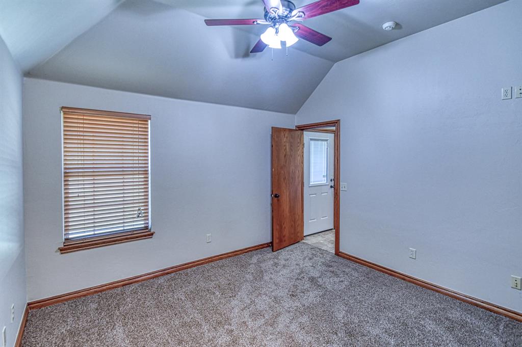 23193 Grandview Lane Property Photo 28