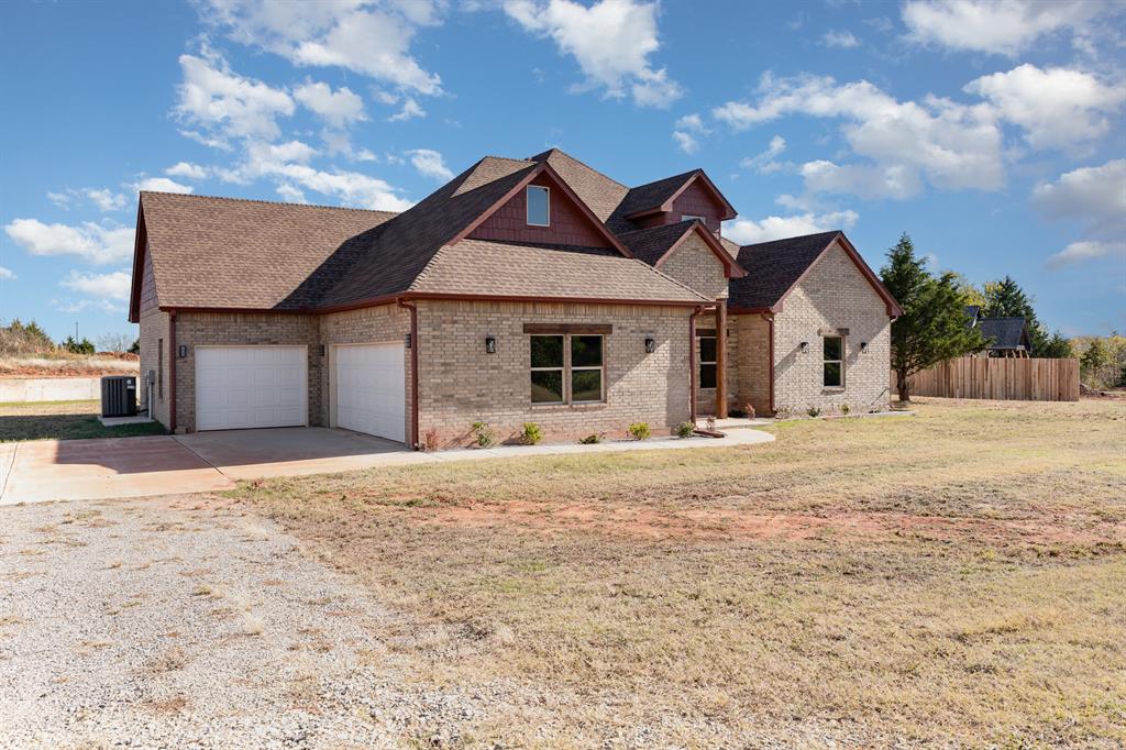 8335 Elk Valley Property Photo 2