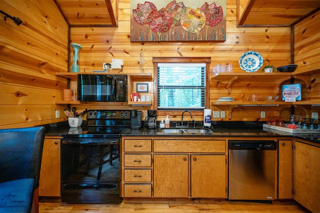 625 Deer Creek Trail Property Photo 15