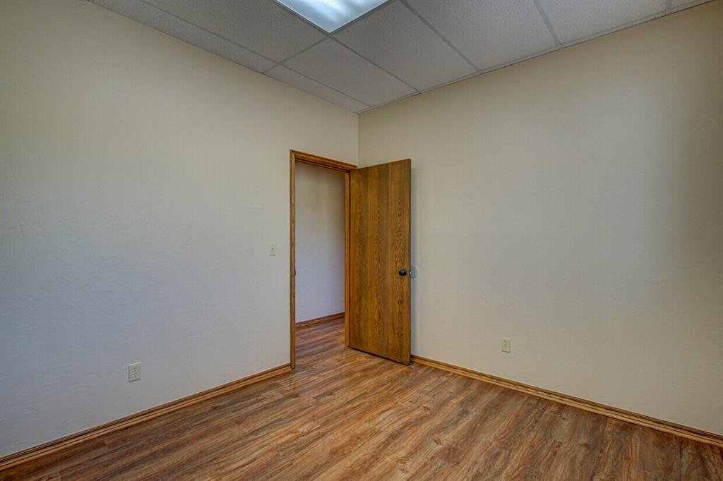 2830 Nw 32nd Street 300 Property Photo 9
