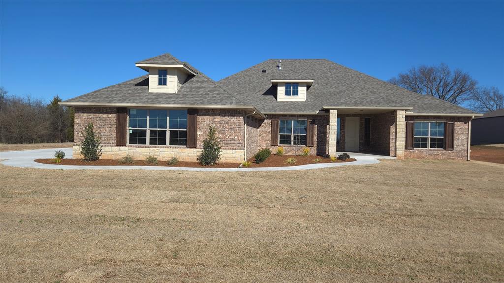 10008 Gentry Crossing Property Photo 1