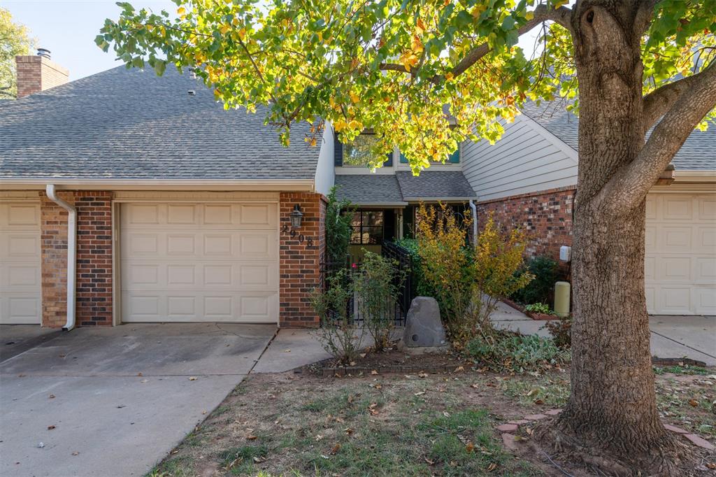 2908 Village Circle Property Photo 1
