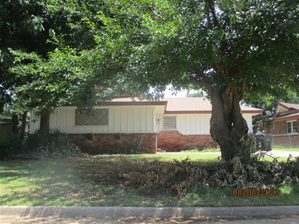 1510 Hampton Drive Property Photo 1