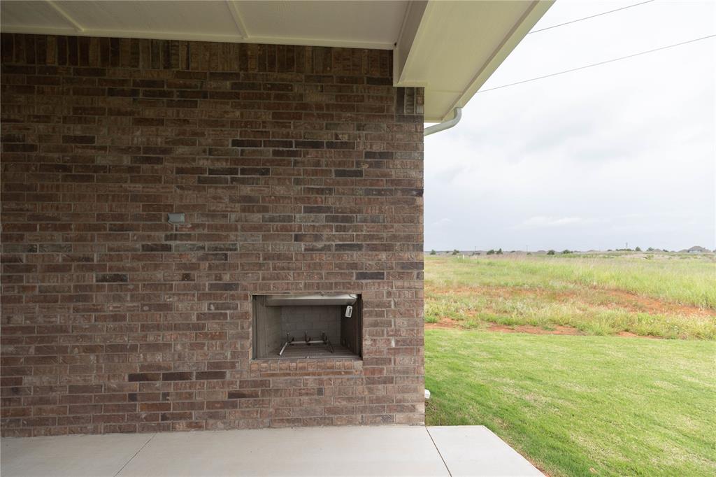 15504 Springfield Lane Property Photo 34