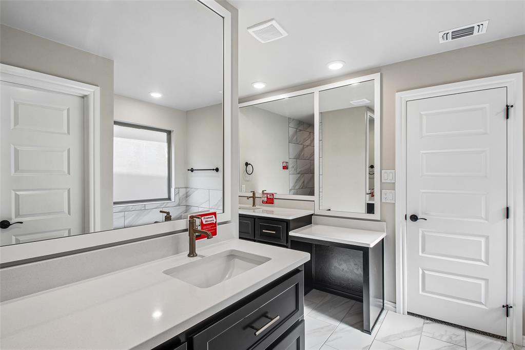 10304 Sw 56th Street Property Photo 16