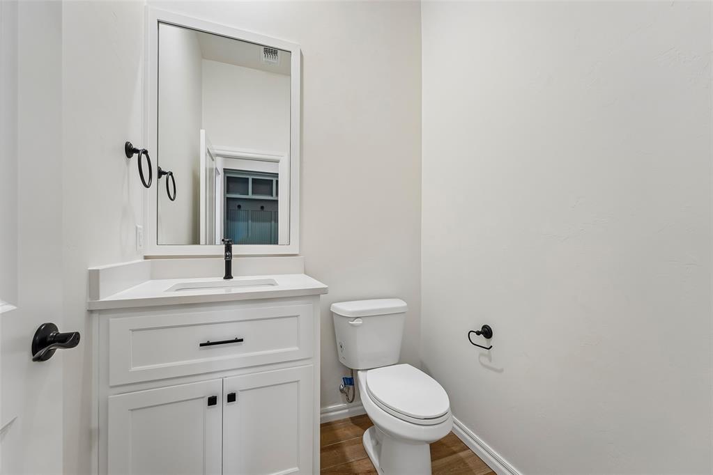 9308 Nw 116th Street Property Photo 44