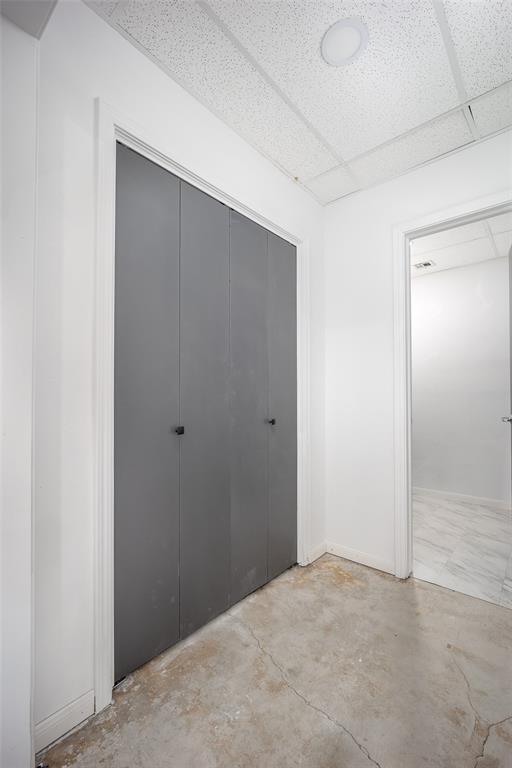 1020 N Flood Avenue Property Photo 16