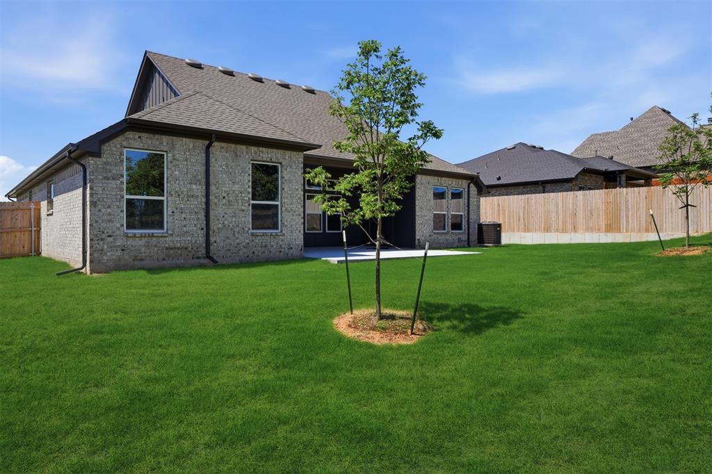13201 Red Oak Drive Property Photo 45