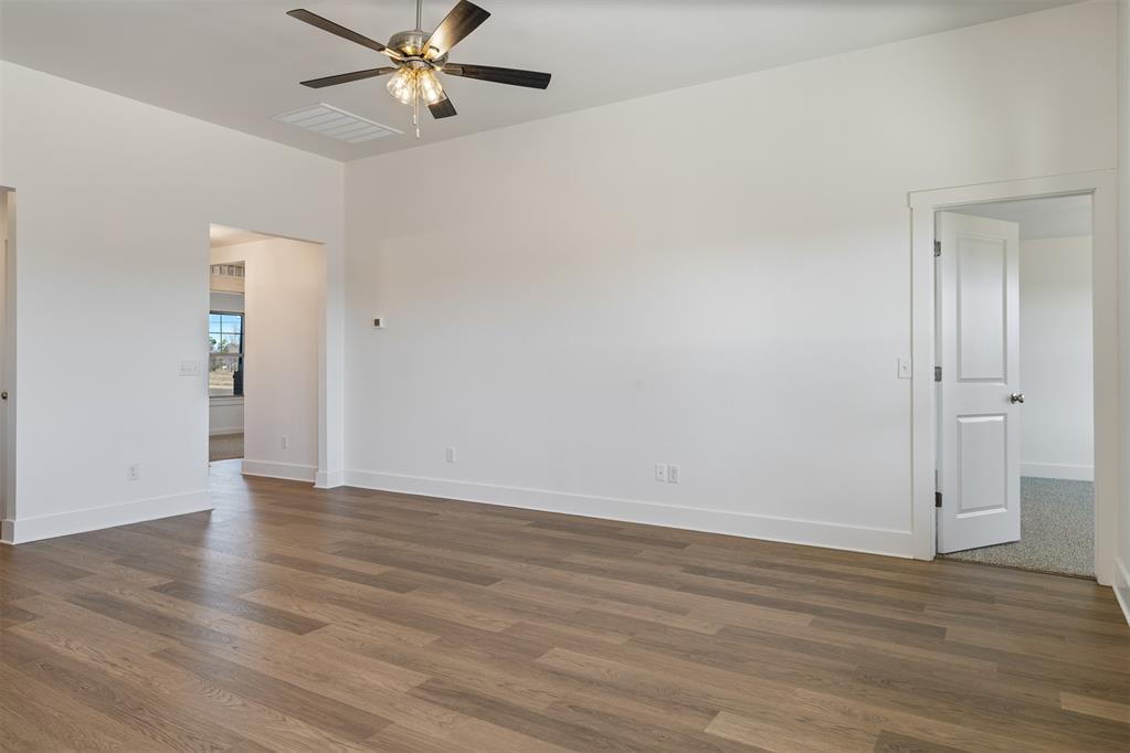 2498 Heather Road Property Photo 17