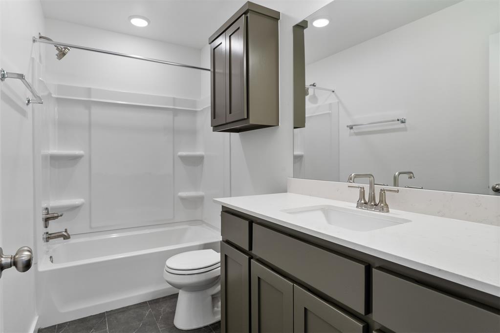 2498 Heather Road Property Photo 20