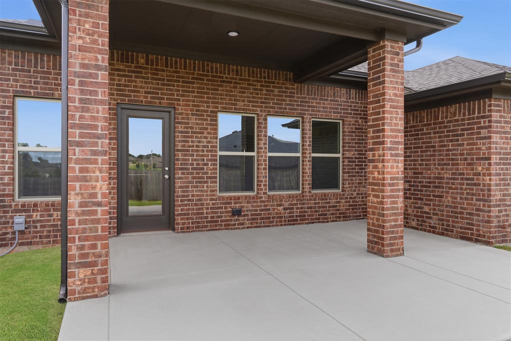 2498 Heather Road Property Photo 36