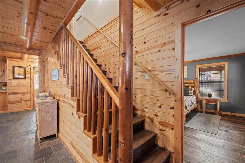 302 Orca Road Property Photo 19
