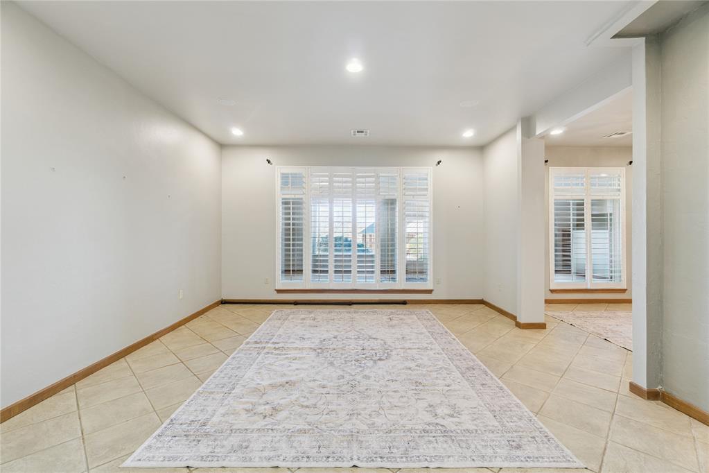 18301 Drummond Road Property Photo 16