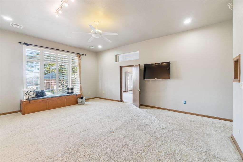 18301 Drummond Road Property Photo 19