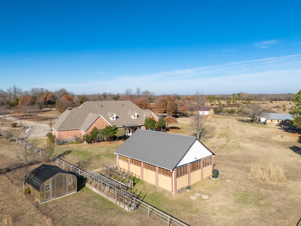 18301 Drummond Road Property Photo 24