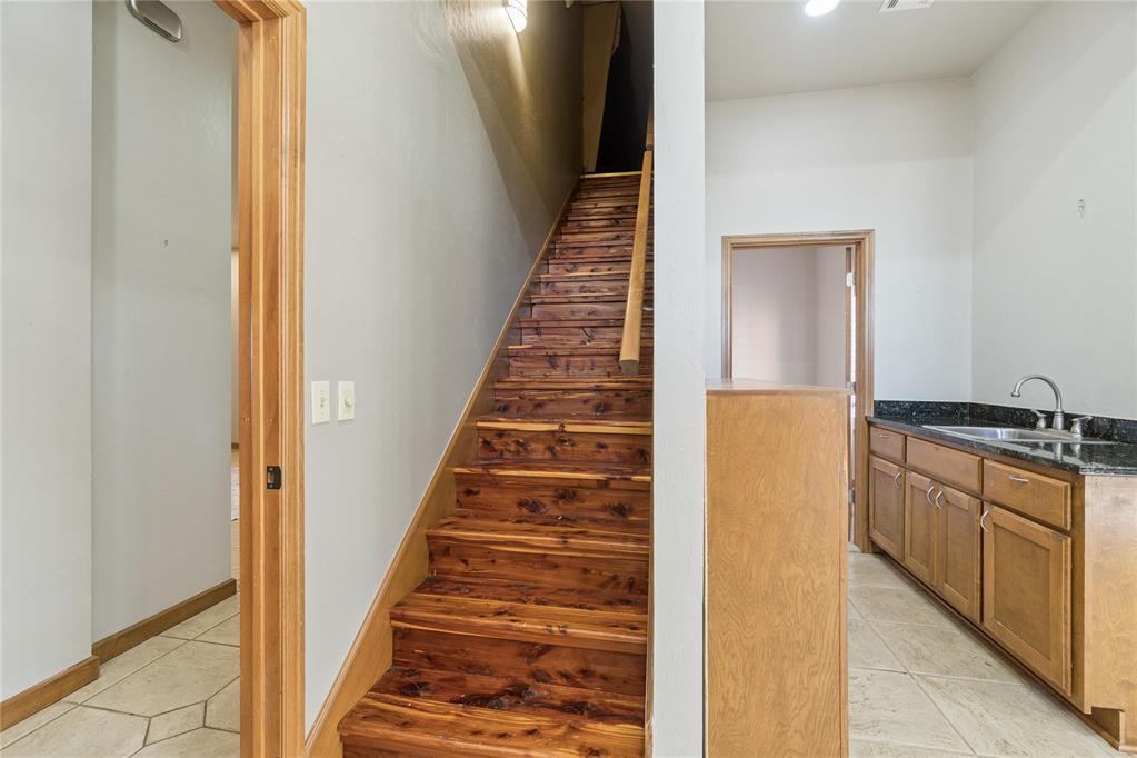 18301 Drummond Road Property Photo 35