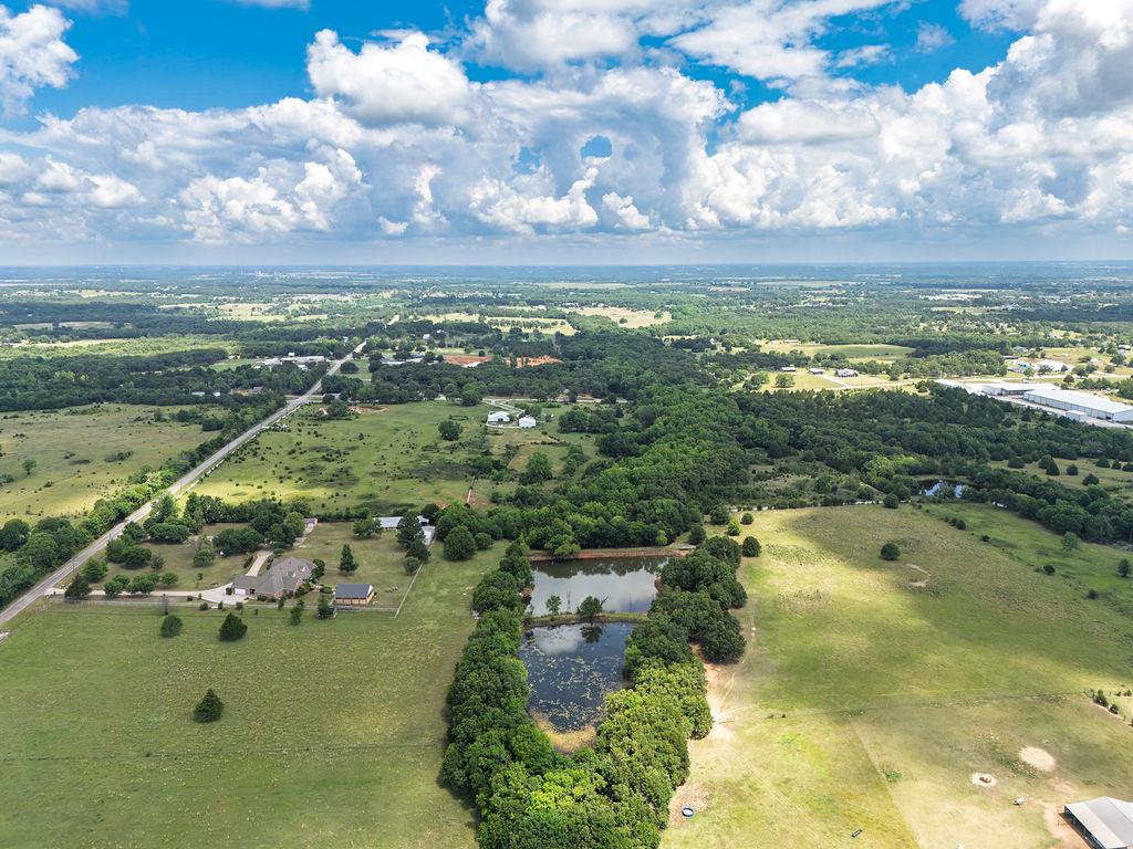 18301 Drummond Road Property Photo 38