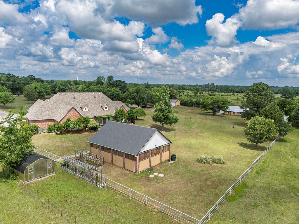 18301 Drummond Road Property Photo 44
